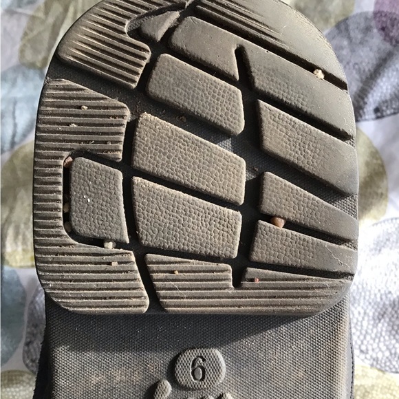 Womens Bearpaw Sheepskin Suede Boots - Picture 6 of 7